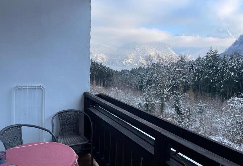 패밀리 룸, Pension 's Waldeck