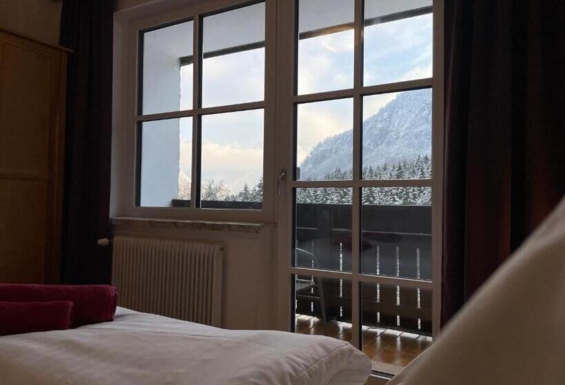 패밀리 룸, Pension 's Waldeck