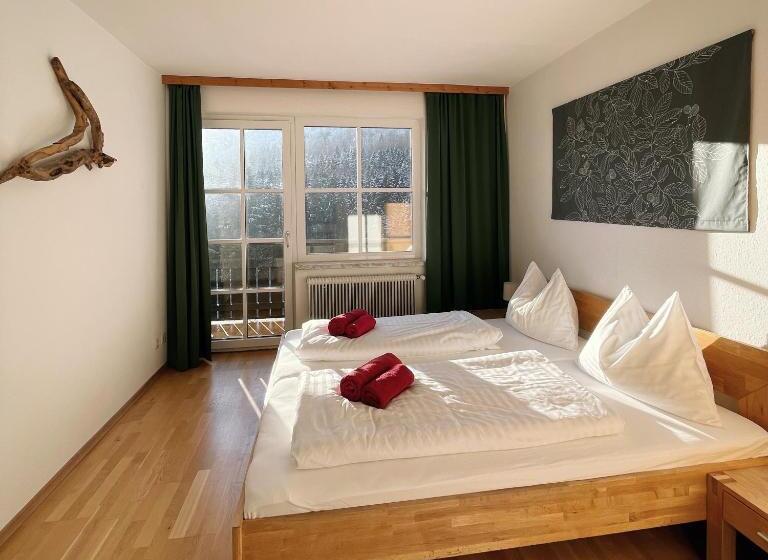 패밀리 룸, Pension 's Waldeck