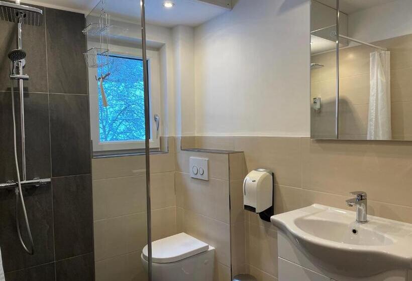 침실 2개 아파트, Pension 's Waldeck