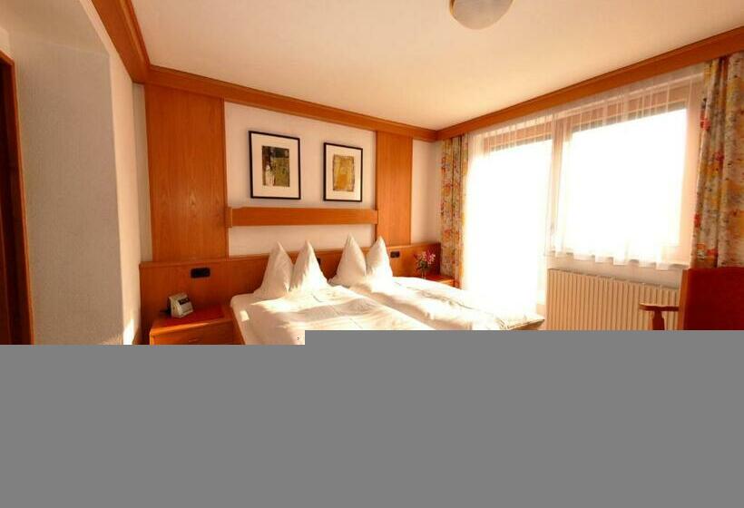 バスルーム共有のシングルスタンダード, Pension Stubachblick