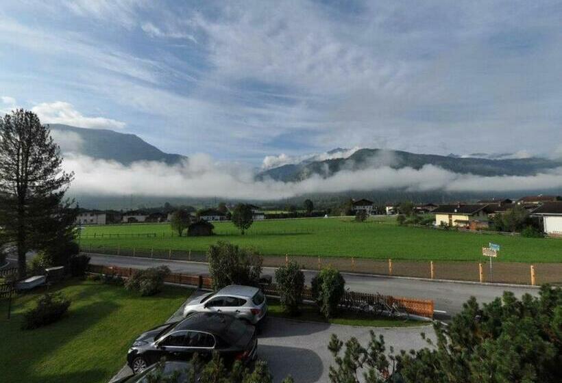 バスルーム共有のシングルスタンダード, Pension Stubachblick