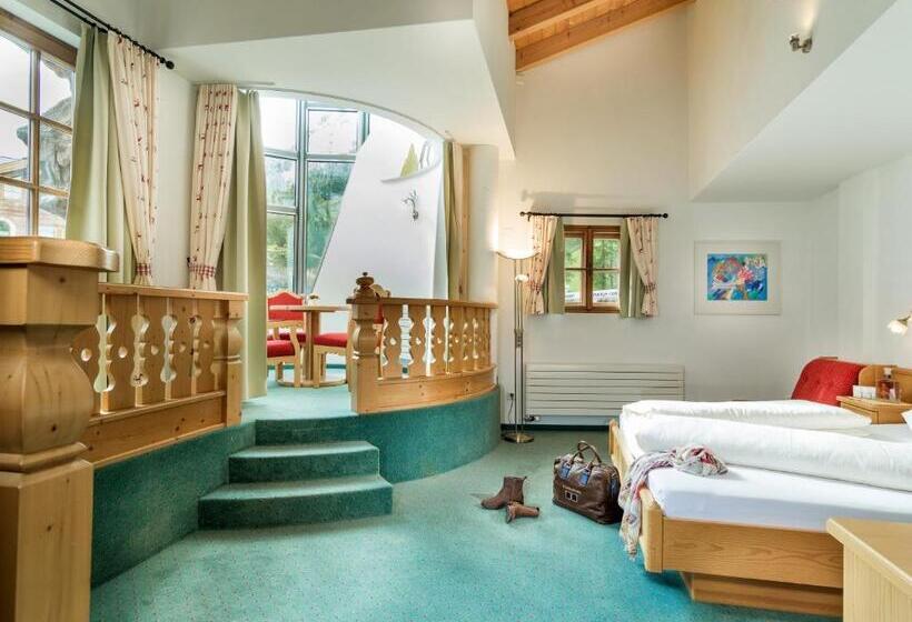 جناح جونيور مزوَّد بشرفة, Post Sport  Und Wellness