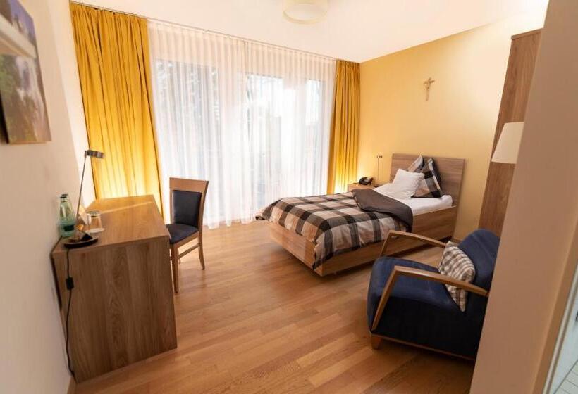 スーペリアシングルルーム, Restaurant Sokrates