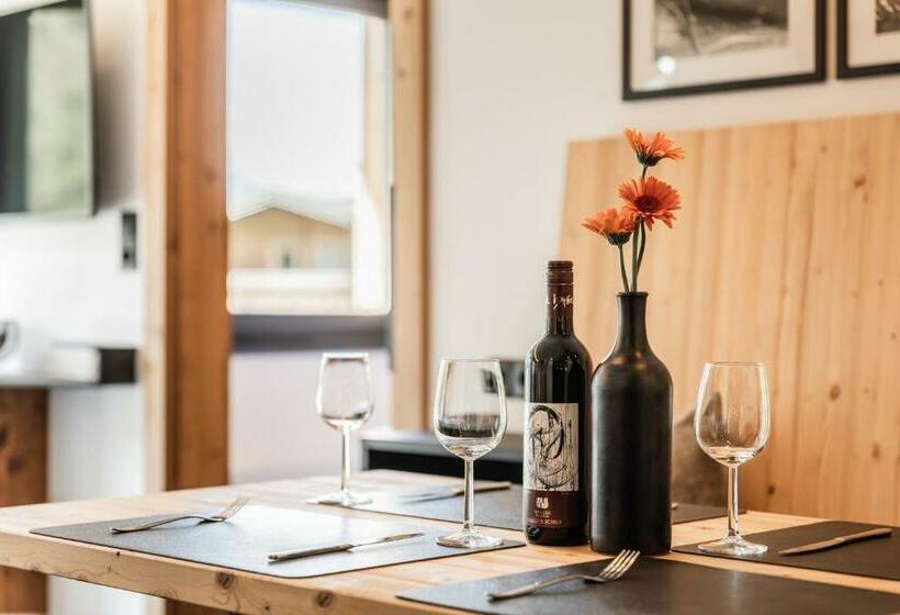 标准工作室, S'hoamatl Dorfkrug Appartements