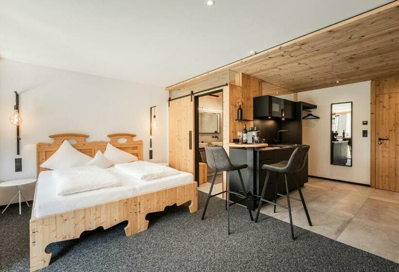 标准工作室, S'hoamatl Dorfkrug Appartements