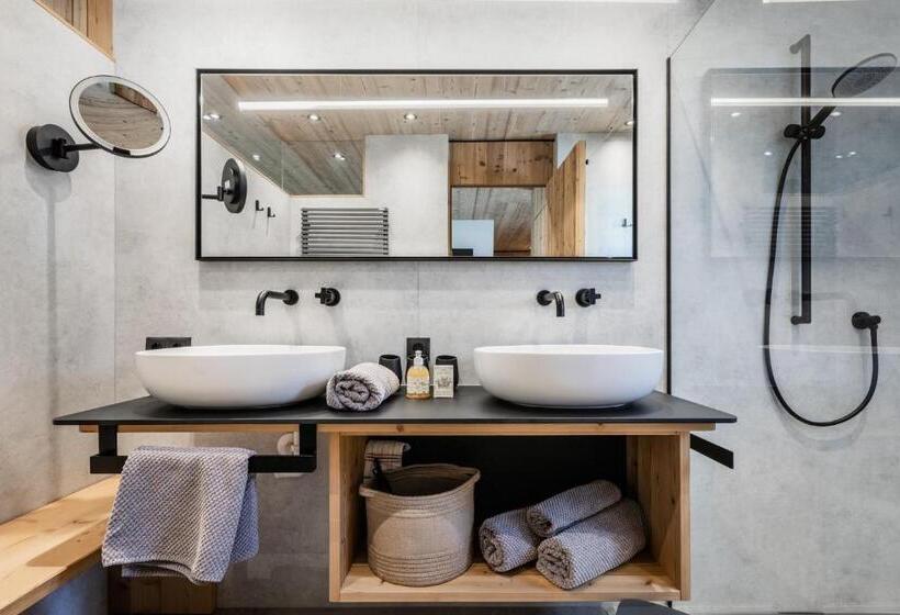 带2个卧室的公寓, S'hoamatl Dorfkrug Appartements