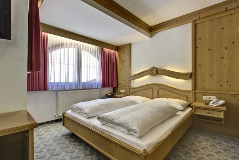 Номер Стандарт Трехместный, Zum Grünen Tor