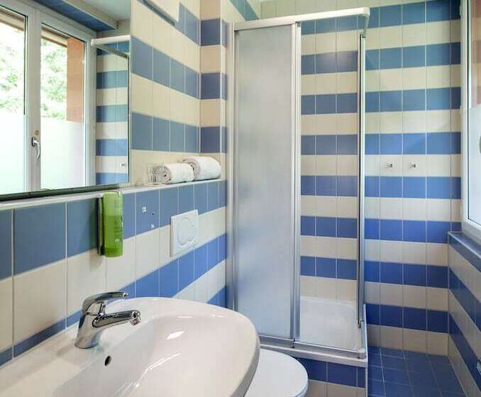 غرفة قياسية ثلاثية, Jufa Hotel Mariazell