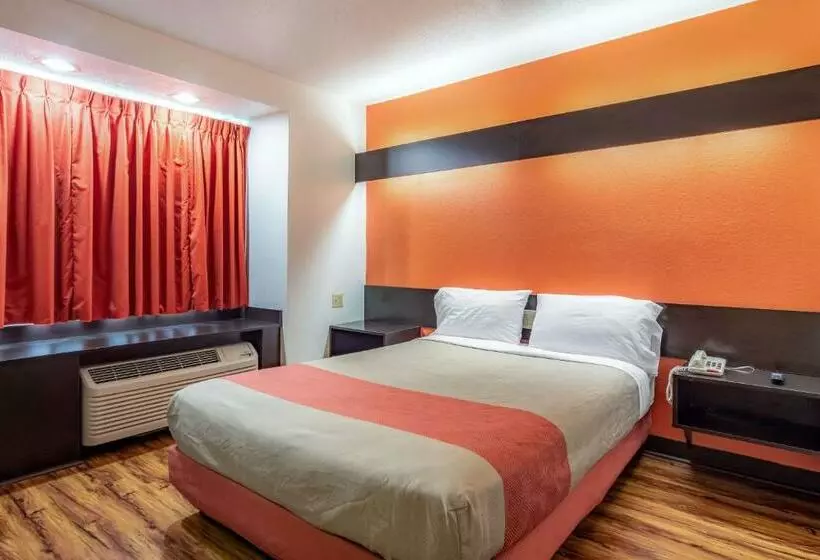 スタンダードルーム, Motel 6 Chattanooga Downtown