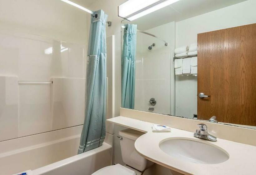 스탠다드 룸, Motel 6 Chattanooga Downtown