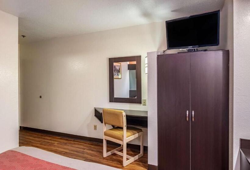 장애인을 위한 스탠다드 룸, Motel 6 Chattanooga Downtown