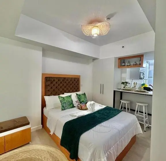 バルコニー付きスタンダードステューディオ, Azure North Bali Tower Unit 1014