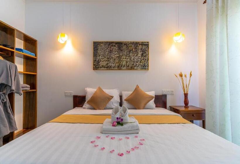 غرفة قياسية مزوَّدة بشُرفة, Angkor Rithy Boutique