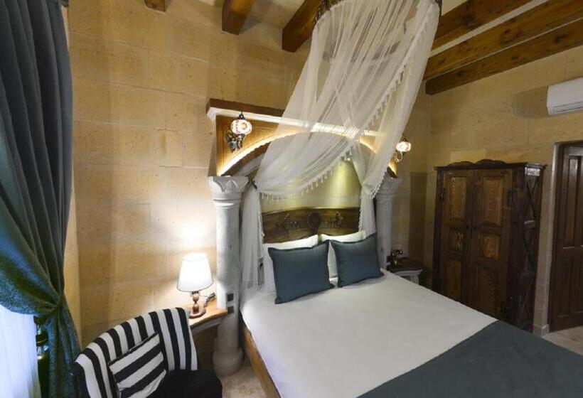 디럭스 룸, Pegas Cave Suites