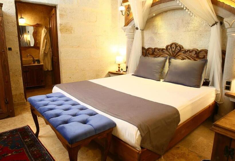 디럭스 룸, Pegas Cave Suites