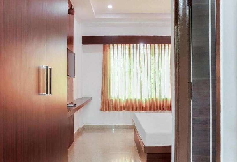 豪华三人间, Capital O 84569 Yashaswi