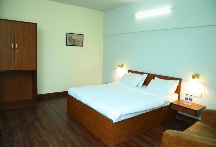 Номер Deluxe с Балконом, Country Inn & Suites By Umrb Mumbai International Airport