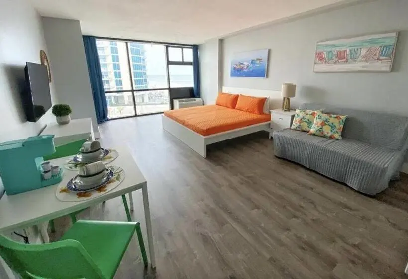 Deluxe-studio, Ocean Side Inn Studios