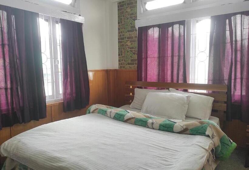 غرفة قياسية, Tawang