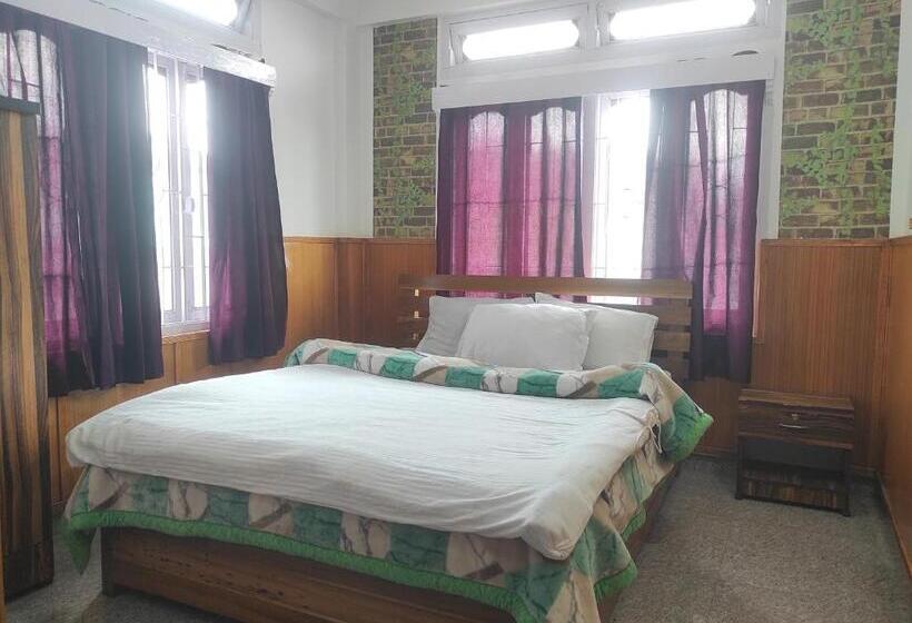 غرفة قياسية, Tawang