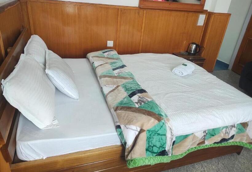 غرفة ديلوكس, Tawang