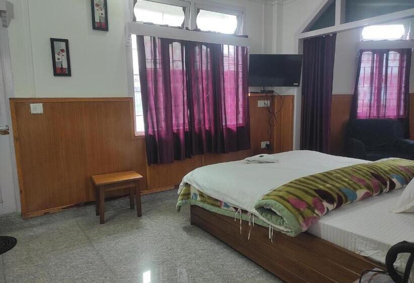 غرفة ديلوكس, Tawang