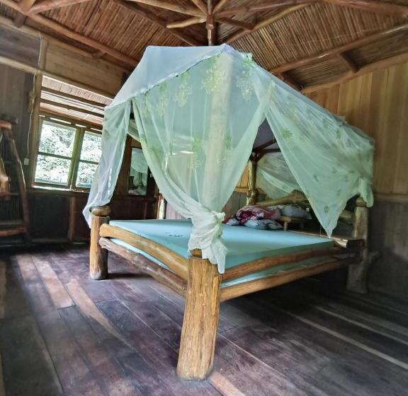 デラックスルーム, Back To Nature Ecotourism