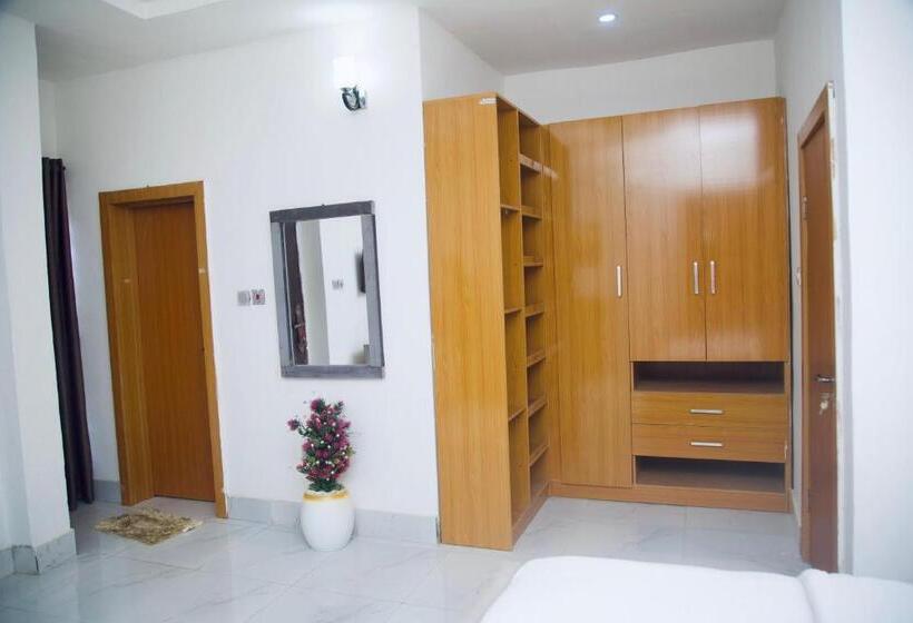 اتاق استاندارد با تخت بزرگ, Oasis Villa Lekki