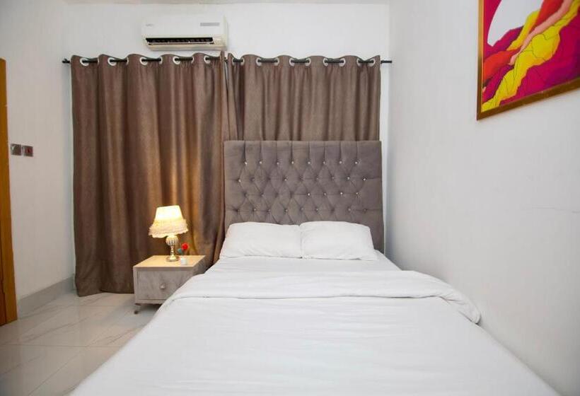 اتاق لوکس, Oasis Villa Lekki