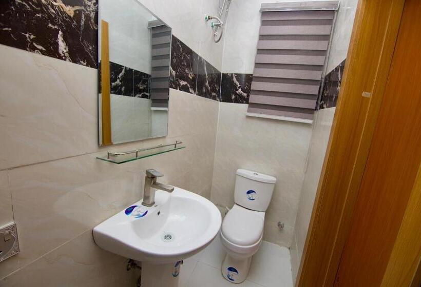 اتاق لوکس, Oasis Villa Lekki