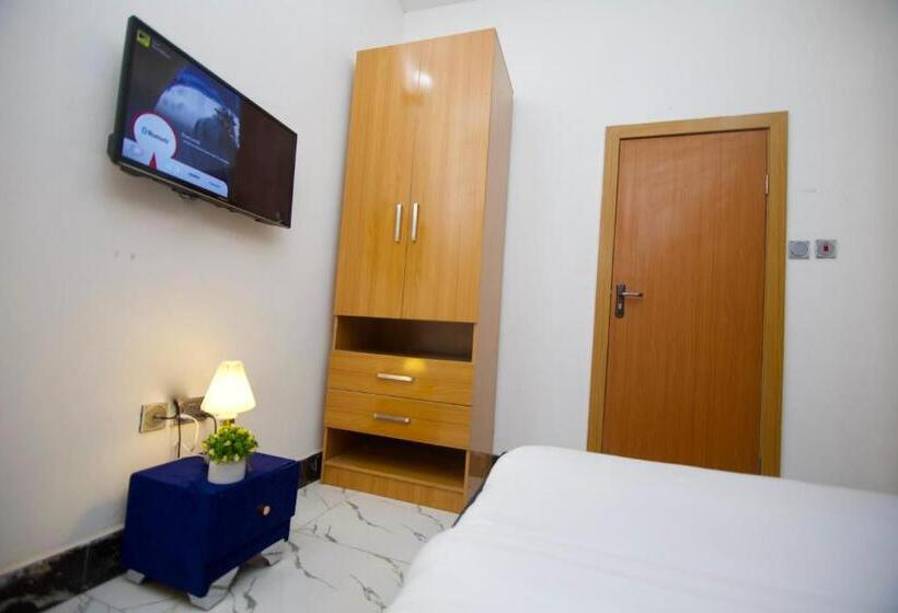 اتاق لوکس, Oasis Villa Lekki
