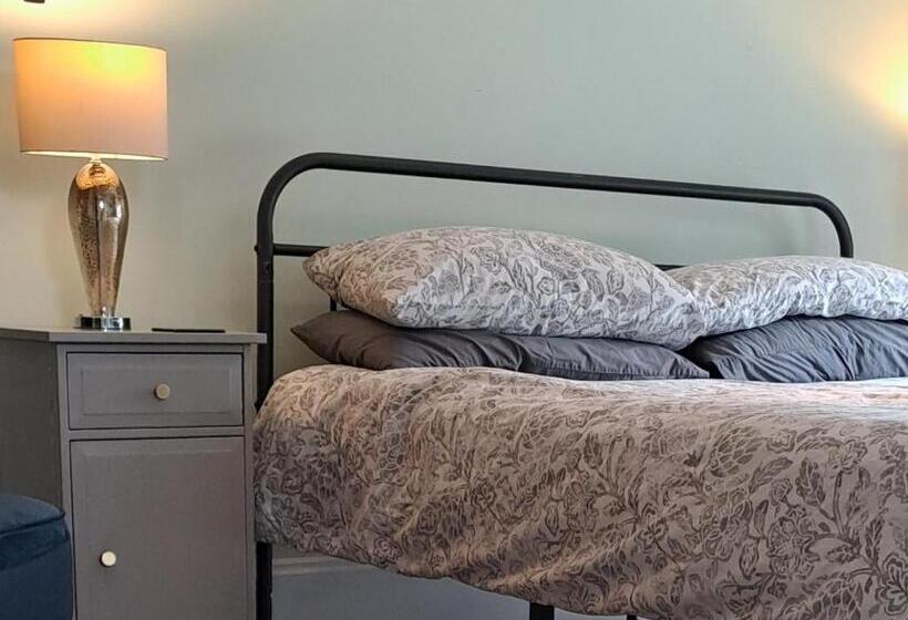 غرفة قياسية مطلّة علي الحديقة, Ash Rooms