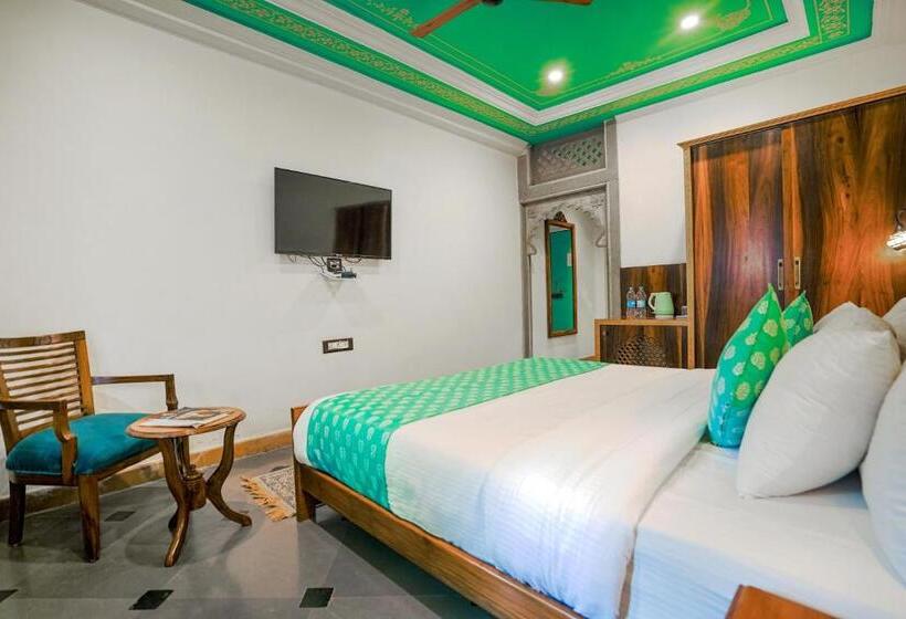 带大床的复式套间, Aaj Haveli   Lake Facing Boutique Hotel By Levelup Hotels