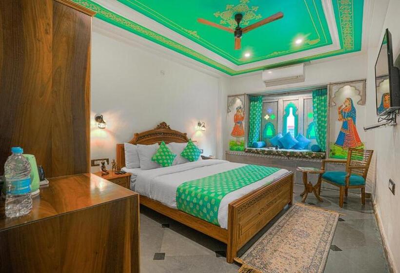 带大床的复式套间, Aaj Haveli   Lake Facing Boutique Hotel By Levelup Hotels
