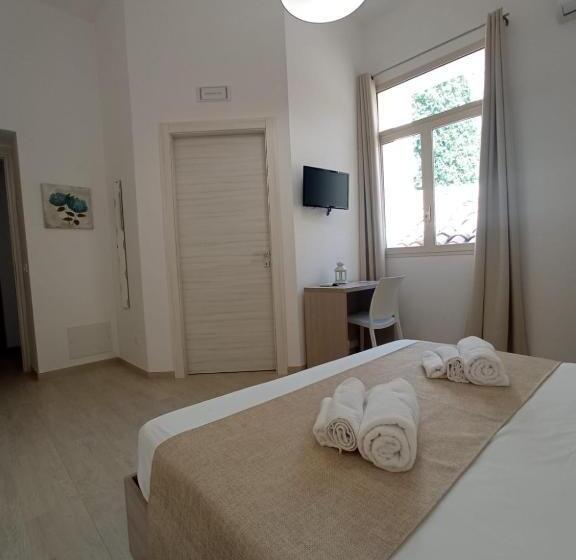 اتاق استاندارد با تخت بزرگ, Colle Greco