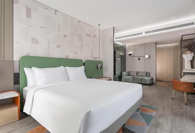 スイート, Even Hotel Zhongshan City Center, An Ihg