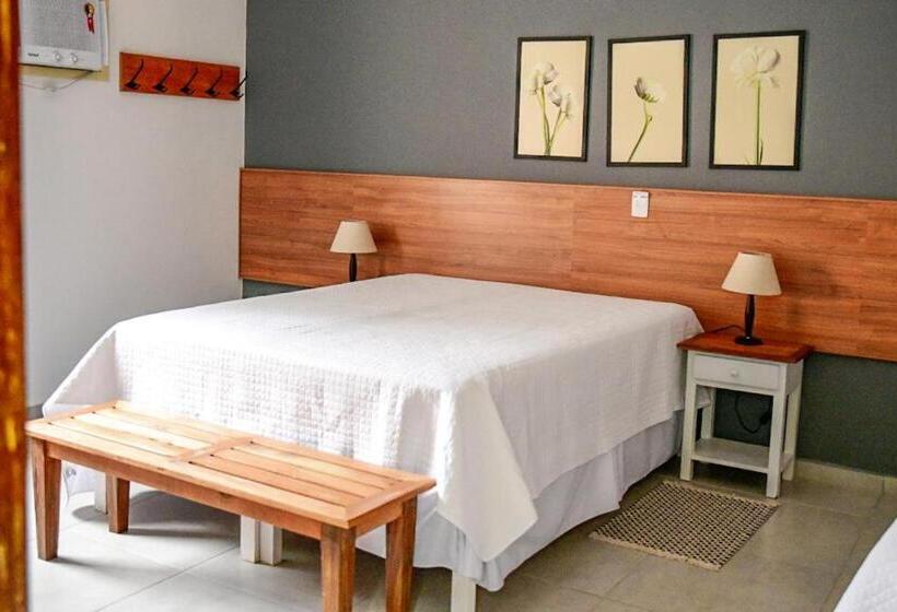 디럭스 트리플 룸, Pousada Solmaior