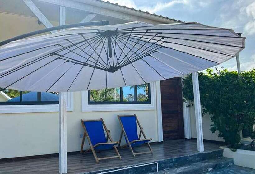 סוויטת ג'וניור נוף לים, Aquamarina Hotel