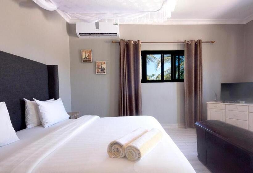 סוויטת ג'וניור נוף לגינה, Aquamarina Hotel