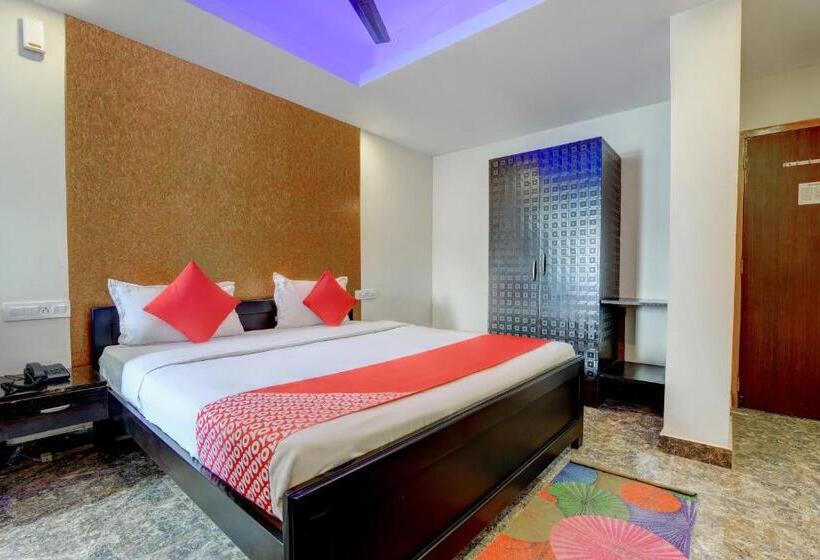 트리플 클래식 룸, O P S Grand