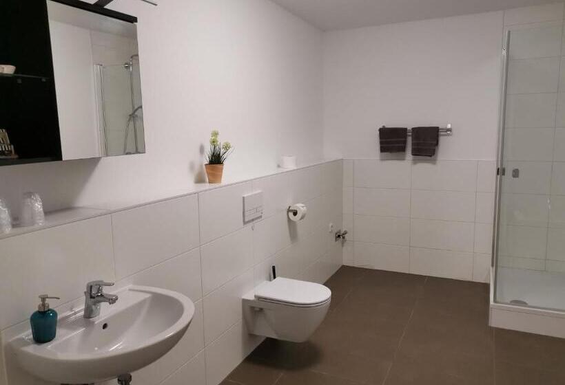 Апартаменты 2 Спальни, Apartmenthaus Mehrow