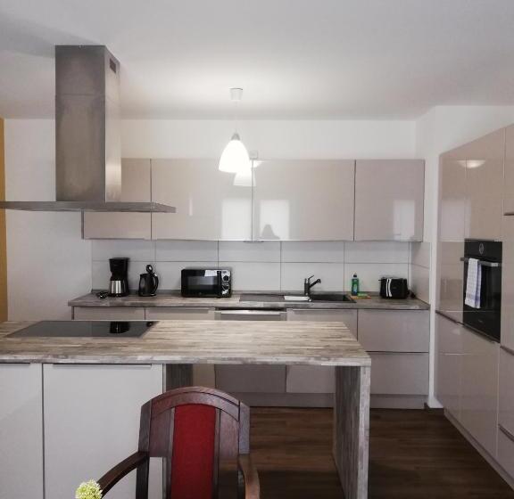 Апартаменты 2 Спальни, Apartmenthaus Mehrow