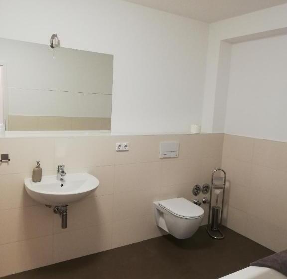 Апартаменты 2 Спальни, Apartmenthaus Mehrow
