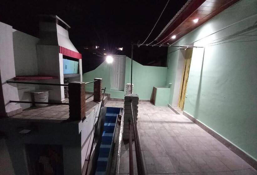 شقة غرفة واحدة مزودة بتراس, Monoambientes La Perla