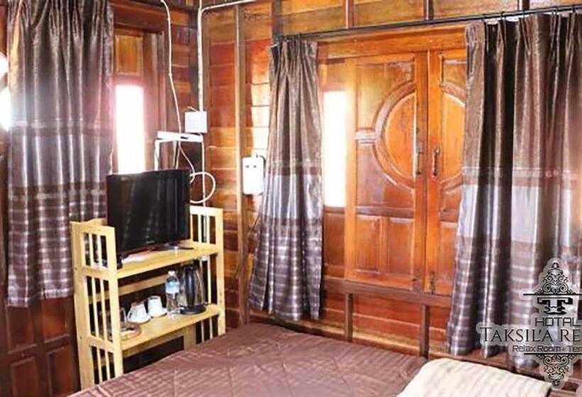 Номер Стандарт Вид на Сад, Taksila Resort ฏักร์ศิลารีสอร์ท