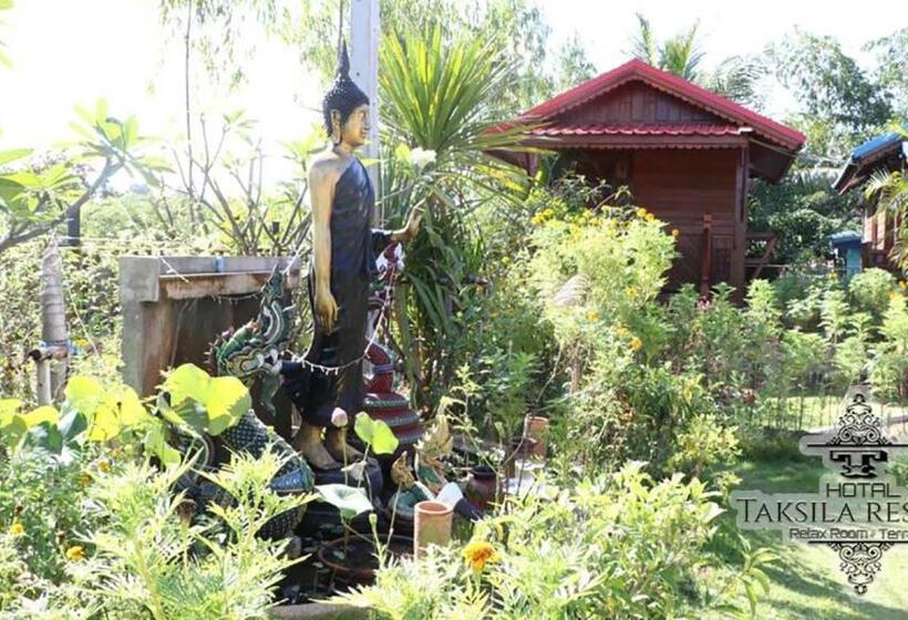 Номер Стандарт Вид на Сад, Taksila Resort ฏักร์ศิลารีสอร์ท