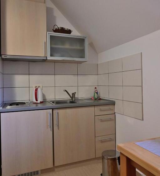 اتاق استاندارد, Vila Danica