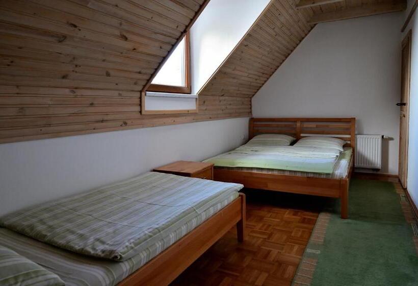Deluxe Suite King Bed, Vila Danica
