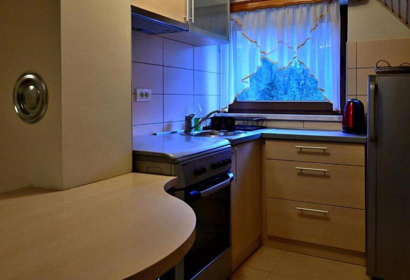 Deluxe Suite King Bed, Vila Danica